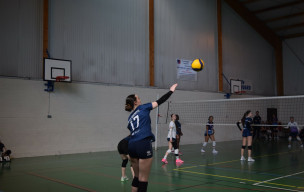 M18 filles équipe 1 3/0 PUC VB