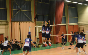 SENIORS GARCONS : VB LA ROCHETTE 3/0 COMBS VB 2