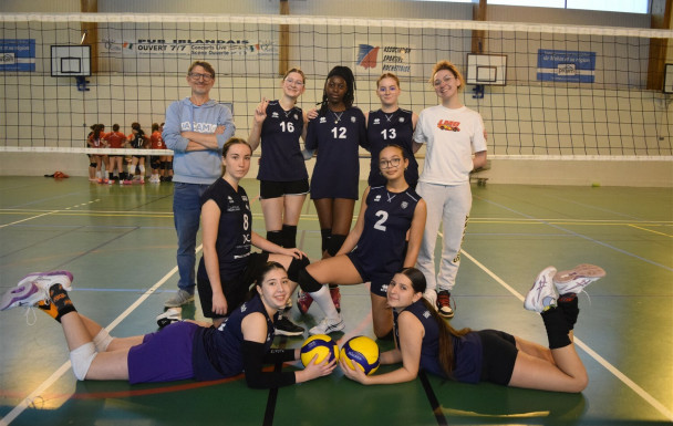 M18 filles équipe 3 - VB LA ROCHETTE 3 / CHAMPS SUR MARNE